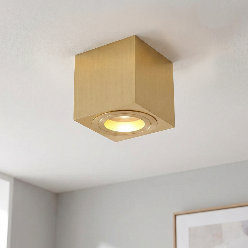 Metalowa oprawa natynkowa mosiądz, Alion, IP44