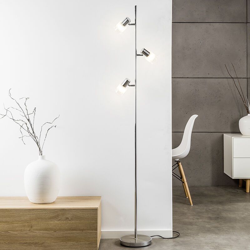 Metalowa lampa stojąca chromowana, Blake, z przełącznik Metalowa lampa stojąca chromowana, Blake, z przełącznik