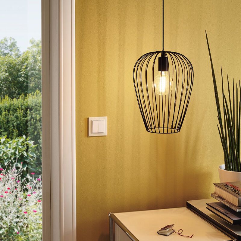 Metalowa industrialna lampa wisząca czarna, Kitana Metalowa industrialna lampa wisząca czarna, Kitana