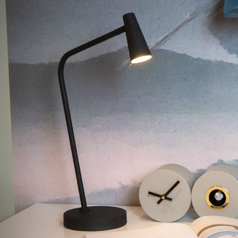 Czarna lampa stołowa akumulatorowa nowoczesna, Stirling, 3W, 2700K LED, z dotykowy ściemniacz Czarna lampa stołowa akumulatorowa nowoczesna, Stirling, 3W, 2700K LED, z dotykowy ściemniacz