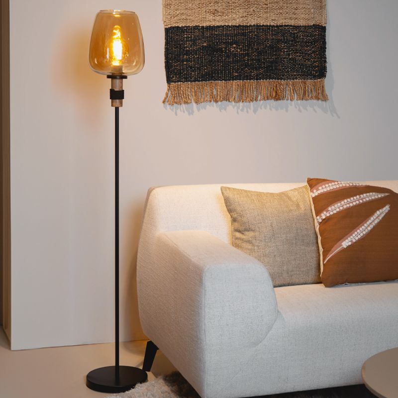 Bursztynowa lampa stojąca retro, Ilona, z przełącznik Bursztynowa lampa stojąca retro, Ilona, z przełącznik