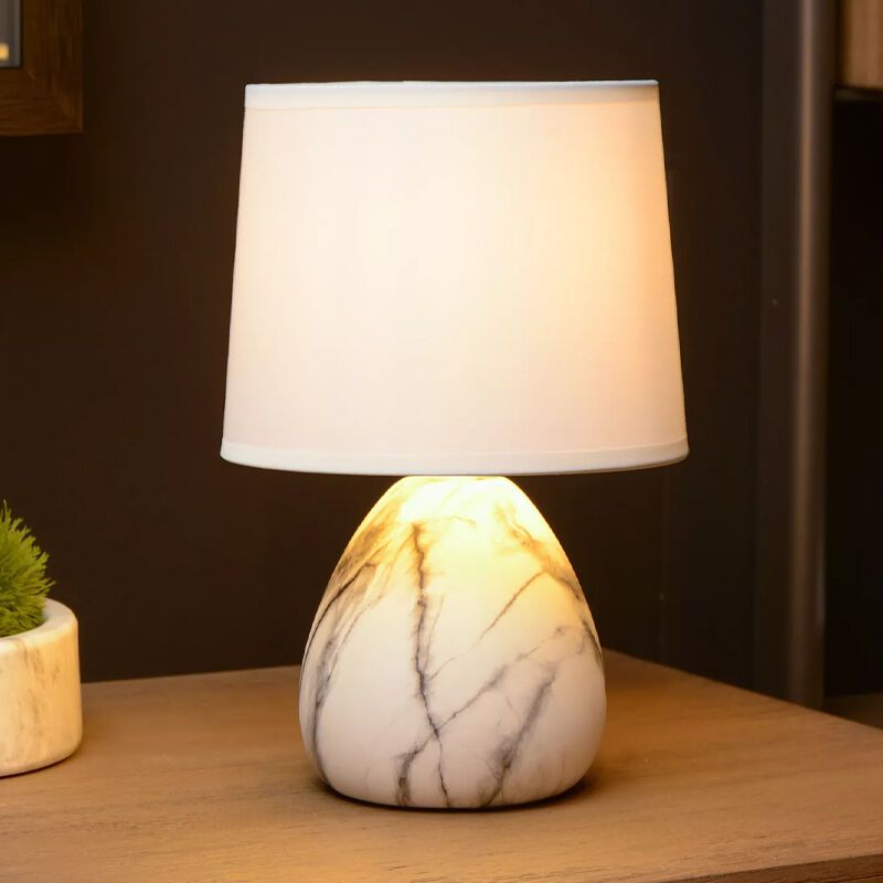 Ceramiczna lampa stołowa biała, Marmo, z przełącznik Ceramiczna lampa stołowa biała, Marmo, z przełącznik
