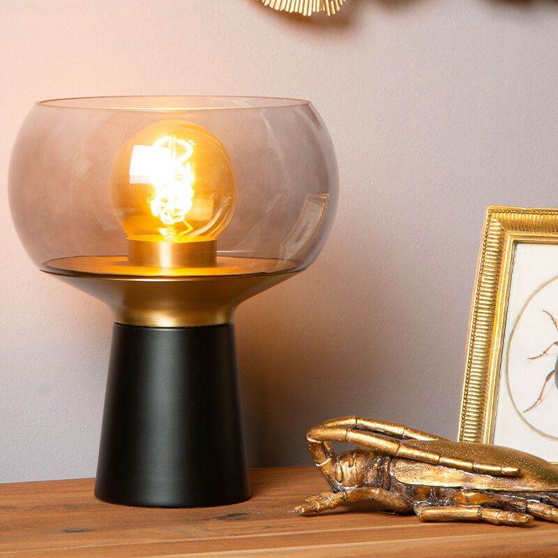 Czarna lampa stołowa retro, Farris, z przełącznik Czarna lampa stołowa retro, Farris, z przełącznik