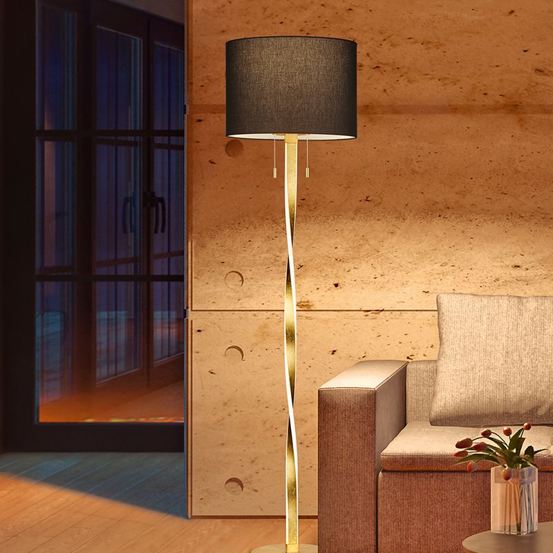 Złota lampa stojąca nowoczesna, Ramten, 7W, 3000K LED, z przełącznik pociągowy Złota lampa stojąca nowoczesna, Ramten, 7W, 3000K LED, z przełącznik pociągowy