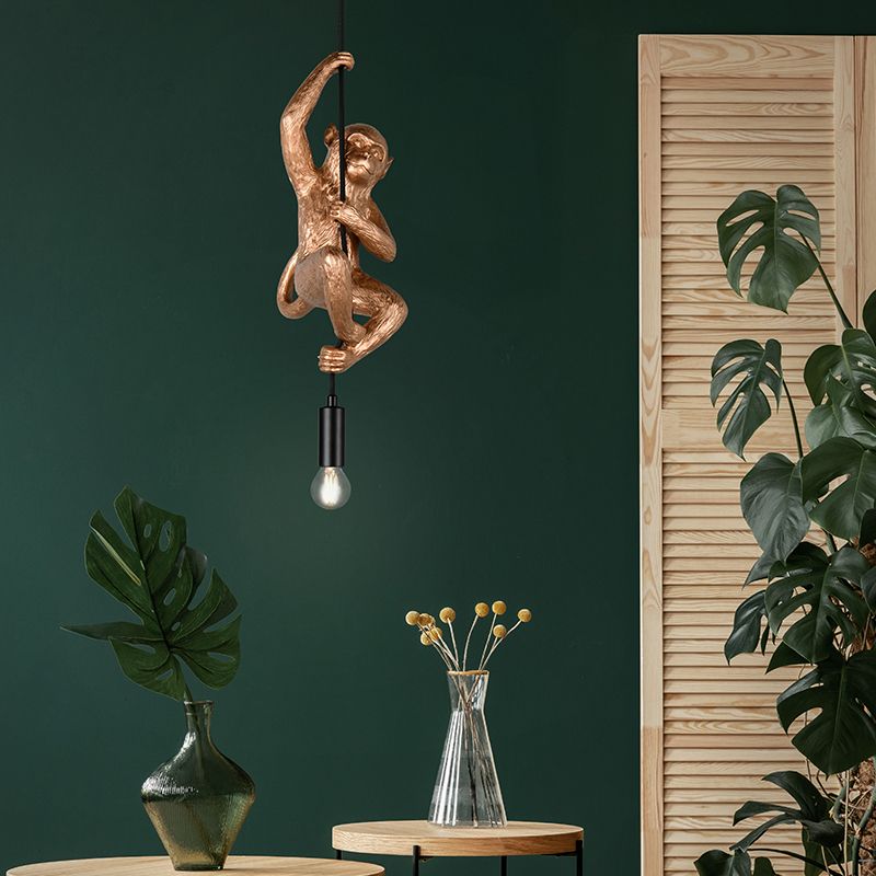 Złota lampa wisząca plastikowa, Macaca Złota lampa wisząca plastikowa, Macaca
