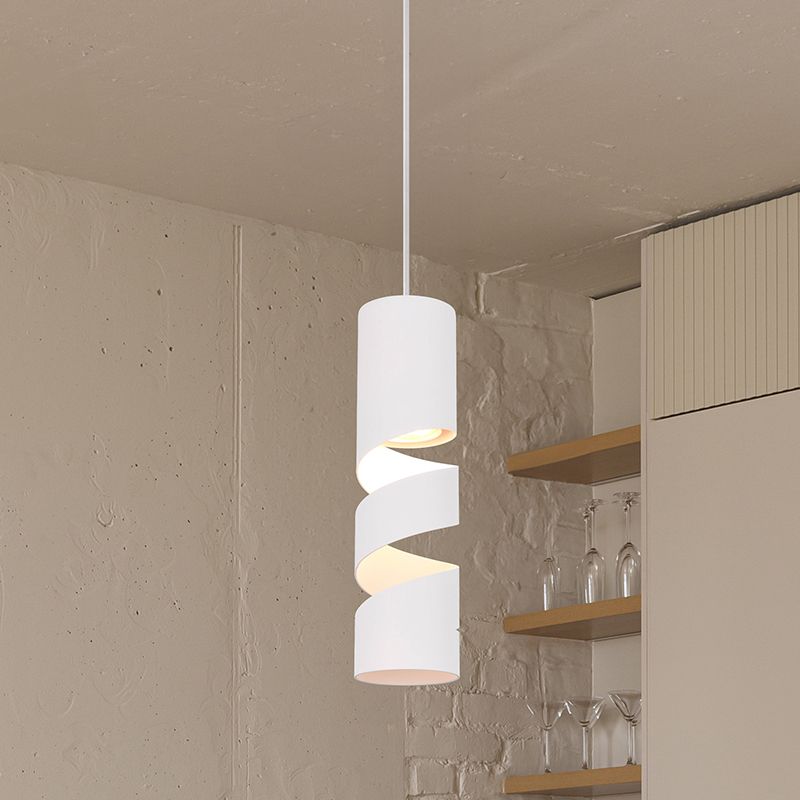 Biała lampa wisząca design, Marouan Biała lampa wisząca design, Marouan