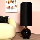 Czarna lampa stojąca retro, Esterad, z przełącznik